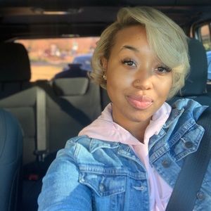 Meet your Posher, Makala